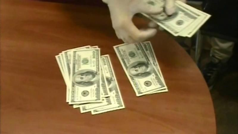 СБУ схопила на хабарництві кількох депутатів
СБУ схопила на хабарництві кількох депутатів