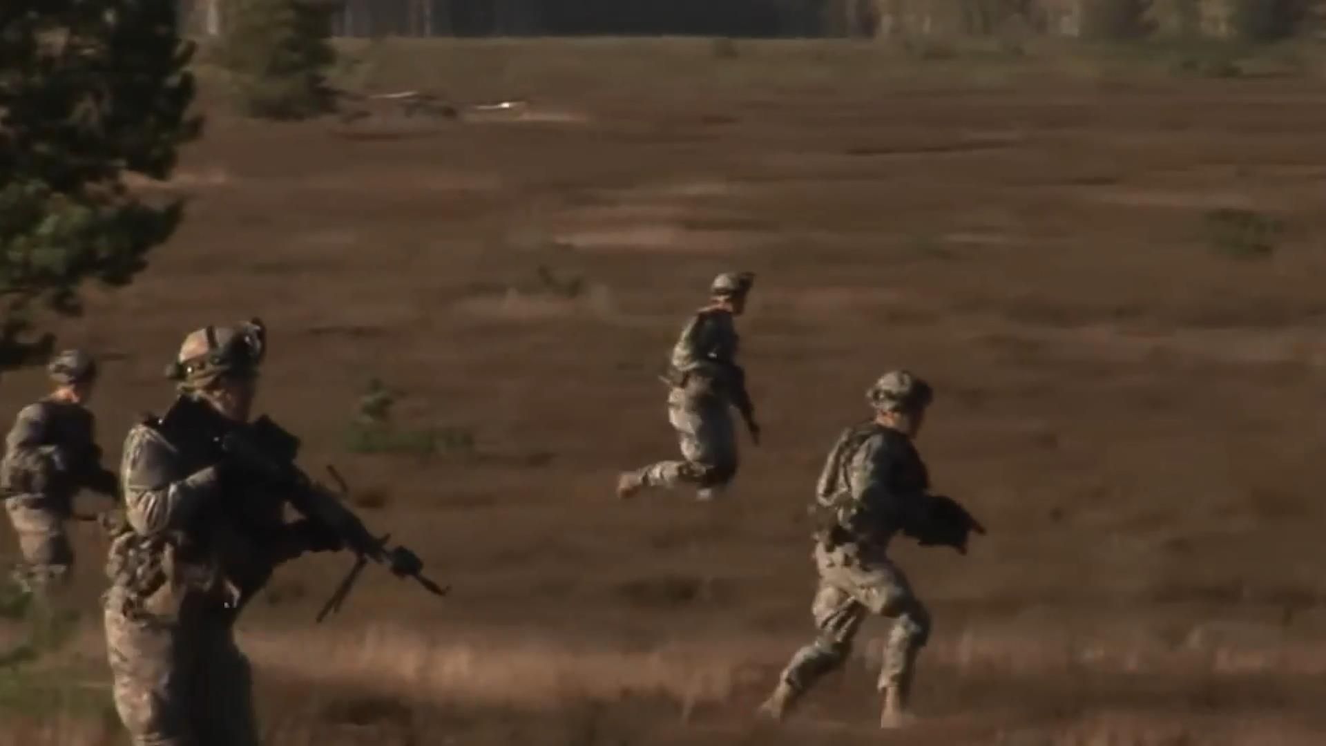 Війська НАТО розпочали масштабні навчання у Латвії Війська НАТО розпочали масштабні навчання у Латвії