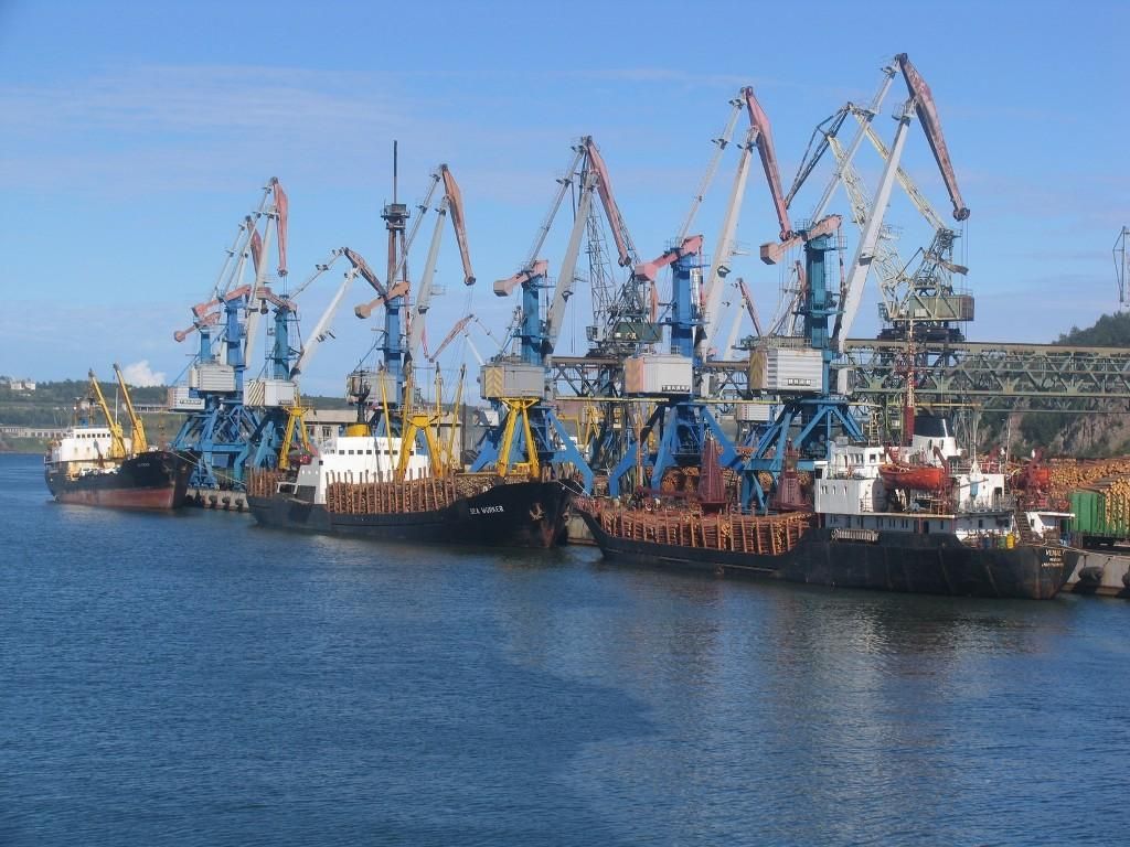 Уряд декомунізував морський порт у Миколаєві
