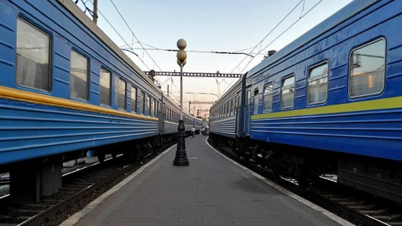 На Донбасс запускают дополнительный поезд