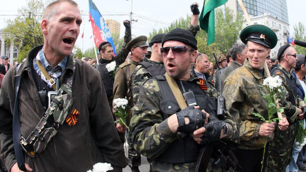 "Орки" на Донбасі почали день з гімну України: з'явилось відео 