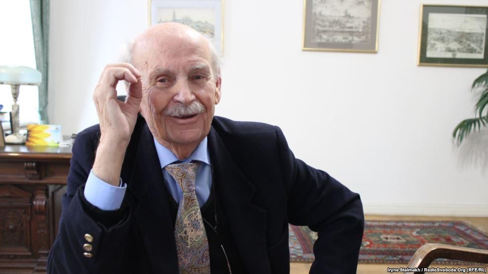 На 90-річчя Богдана Гаврилишина нагородили "Золотим гербом міста Львова" На 90-річчя Богдана Гаврилишина нагородили "Золотим гербом міста Львова"