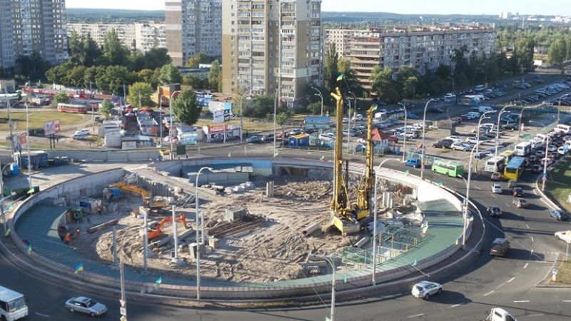 Скандальне будівництво біля станції "Героїв Дніпра" можуть заборонити 