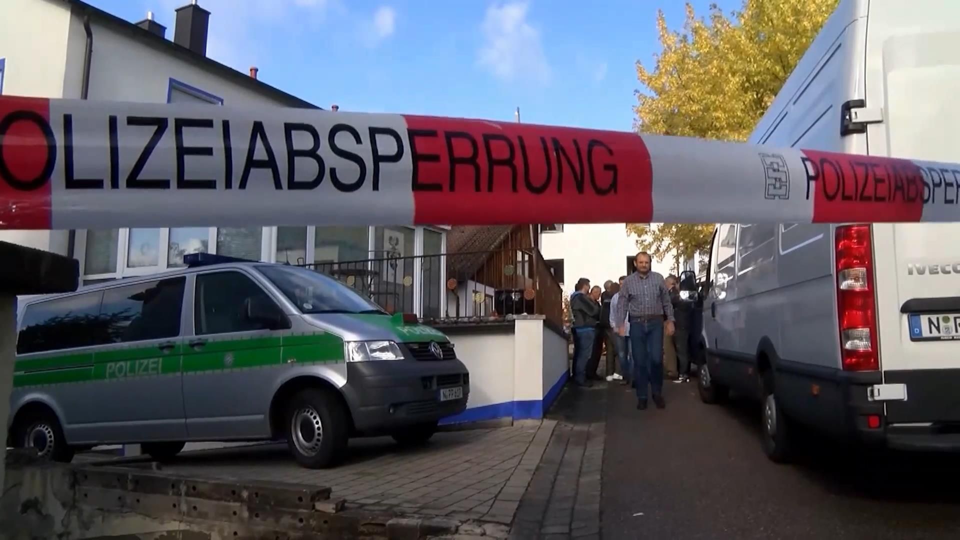 Экстремист ранил четырех полицейских при задержании в Германии