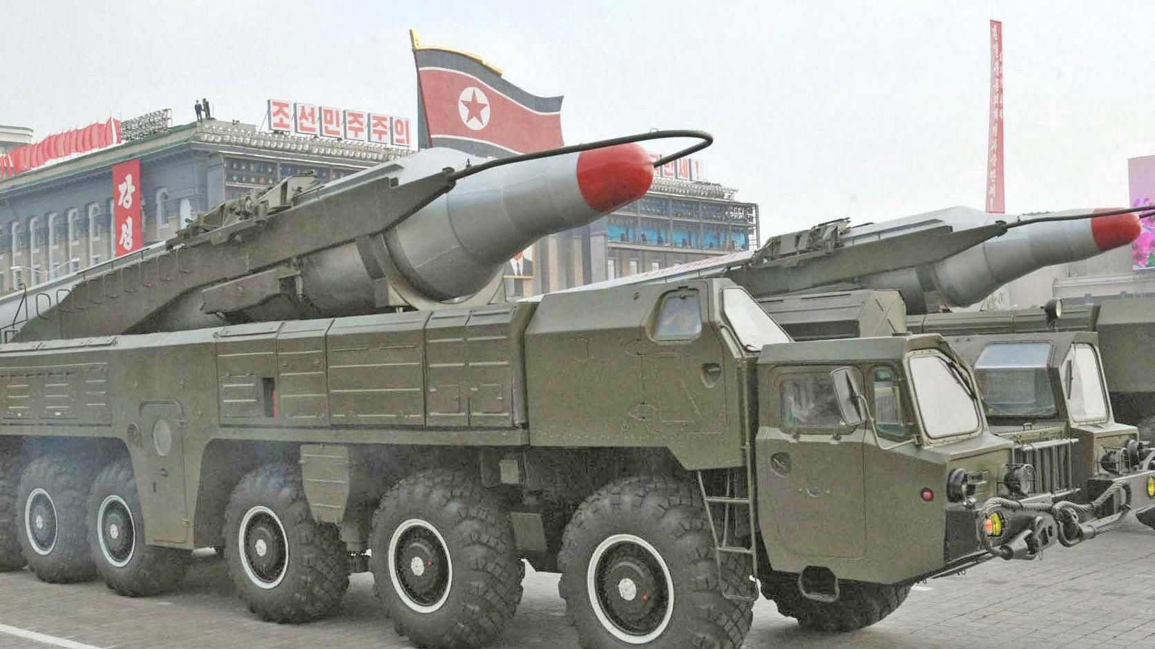 В КНДР неудачно запустили баллистическую ракету