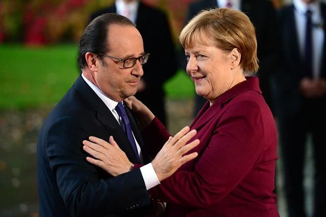 На саміті ЄС можуть поговорити про санкції проти Росії На саміті ЄС можуть поговорити про санкції проти Росії