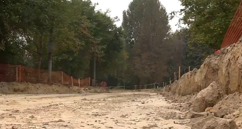 На ремонт всех дорог Украине нужно минимум 10 лет непрерывных работ На ремонт всех дорог Украине нужно минимум 10 лет непрерывных работ