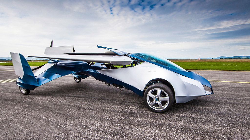 З'явилося відео першого літаючого автомобіля З'явилося відео першого літаючого автомобіля