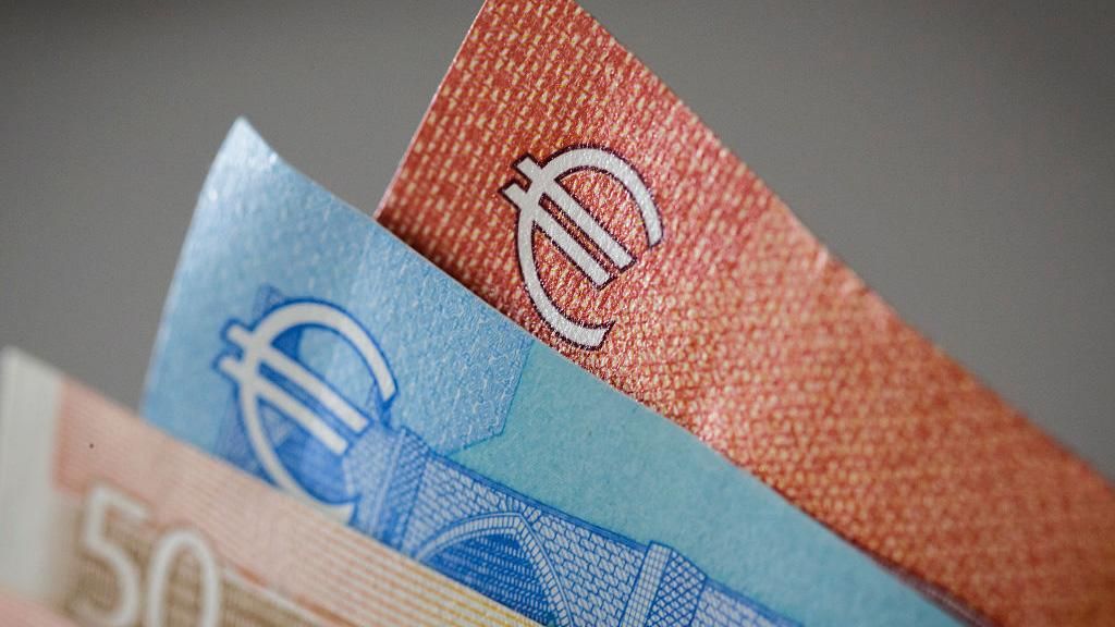 Готівковий курс валют 20 жовтня: євро призупинив своє падіння