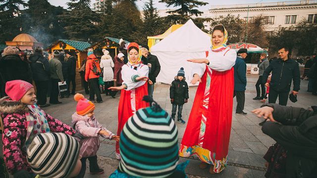 В Крыму решили избавиться от слова "флешмоб" В Крыму решили избавиться от слова "флешмоб"