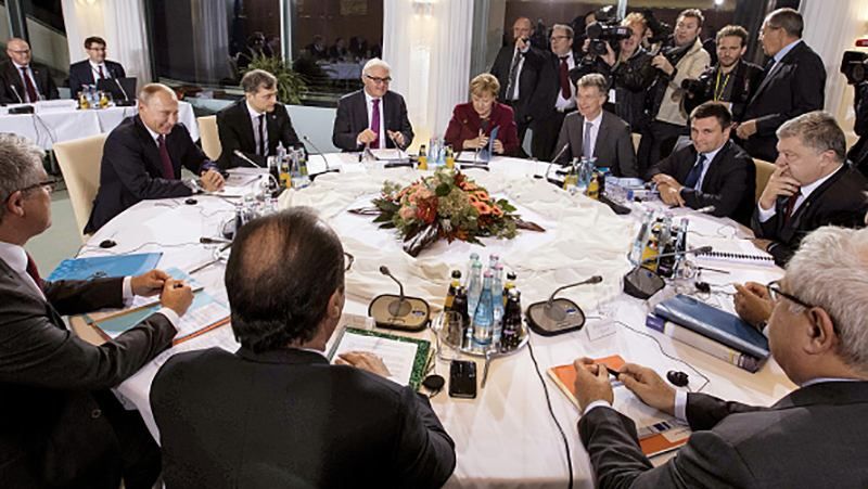 Решилась судьба наступления России на Мариуполь во время переговоров в Берлине, – СМИ