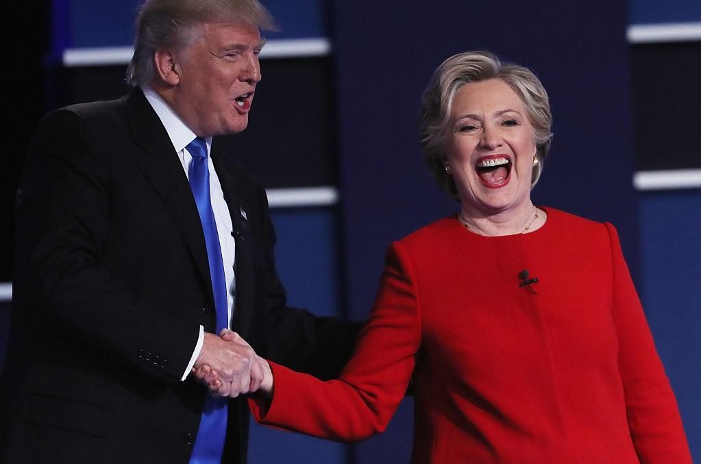 Клинтон побеждает в президентской гонке, – опрос Клинтон побеждает в президентской гонке, – опрос