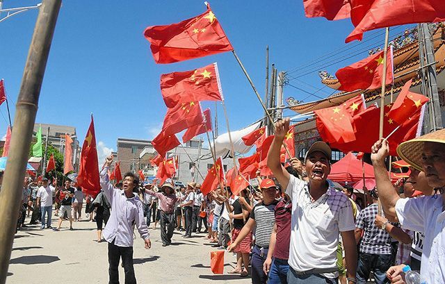 Мільйон комуністів звинуватили в корупції в Китаї