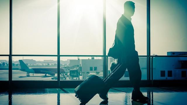 Сколько украинцев хотят выехать за границу на постоянное место жительства Сколько украинцев хотят выехать за границу на постоянное место жительства