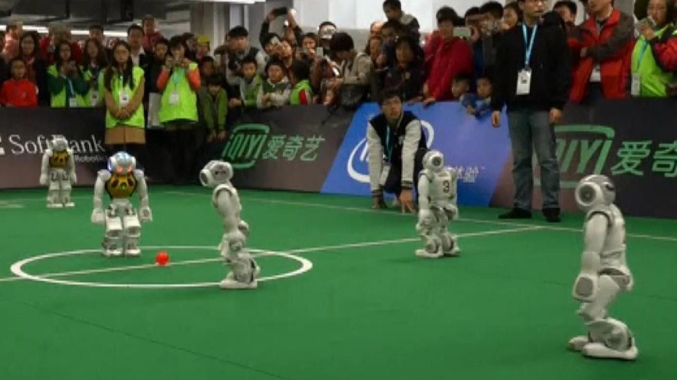 Електронні спортсмени влаштували змагання: вражаюче відео Електронні спортсмени влаштували змагання: вражаюче відео