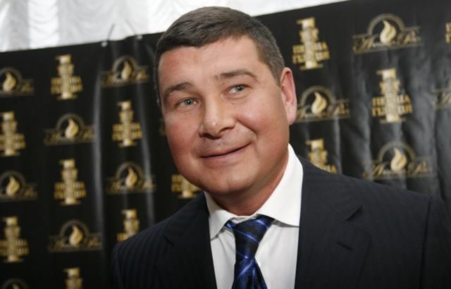 Скандальний Онищенко заявив, що фінансував Порошенка Скандальний Онищенко заявив, що фінансував Порошенка