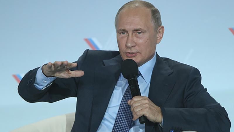 Путін знову завітав до окупованого Криму 