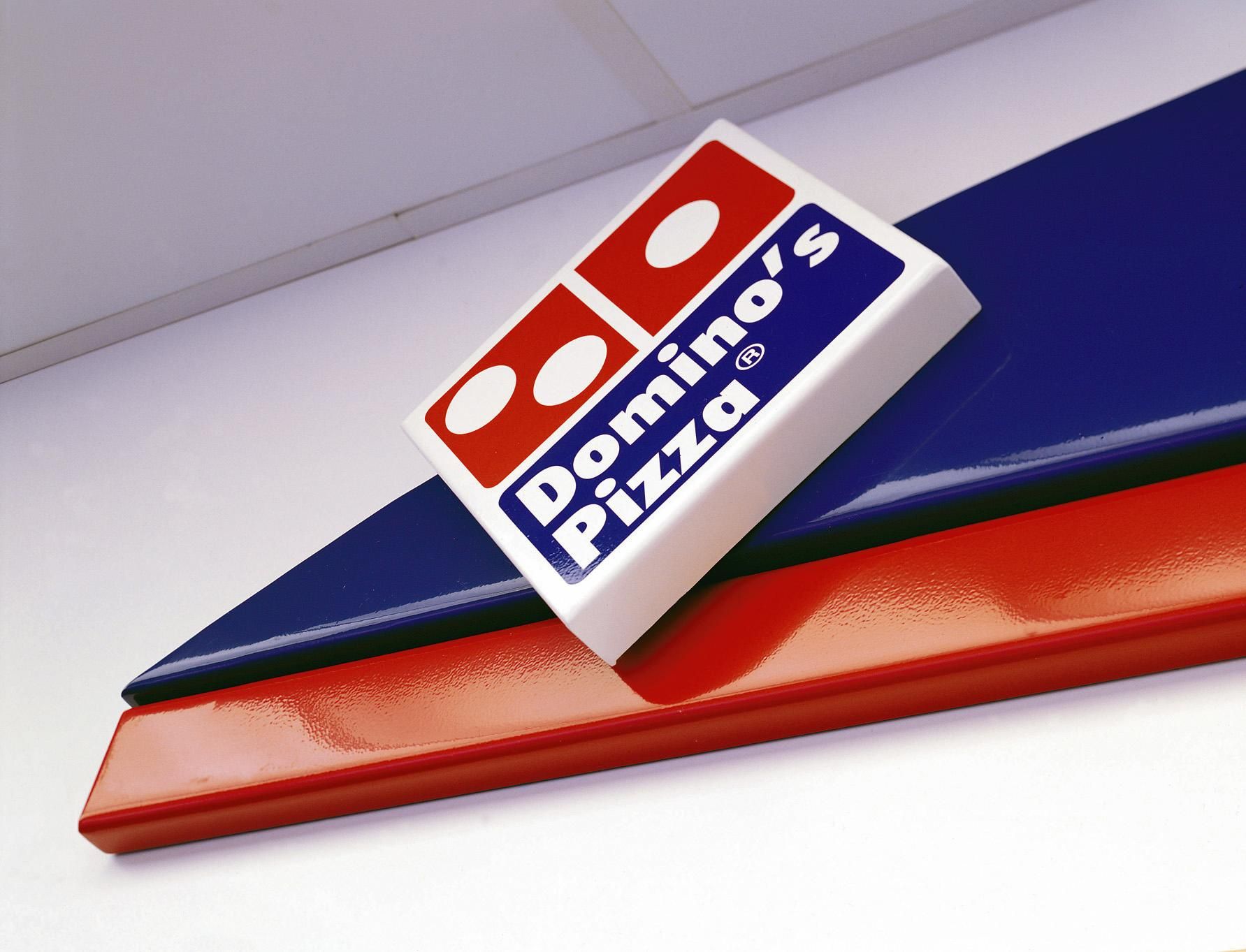 Легендарна піца Domino’s щойно з печі – вдома за 30 хвилин Легендарна піца Domino’s щойно з печі – вдома за 30 хвилин