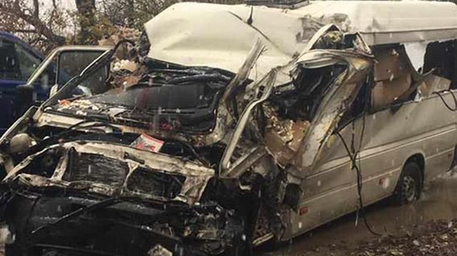 Смертельное ДТП в Винницкой области – лоб в лоб столкнулись маршрутка и микроавтобус Смертельное ДТП в Винницкой области – лоб в лоб столкнулись маршрутка и микроавтобус