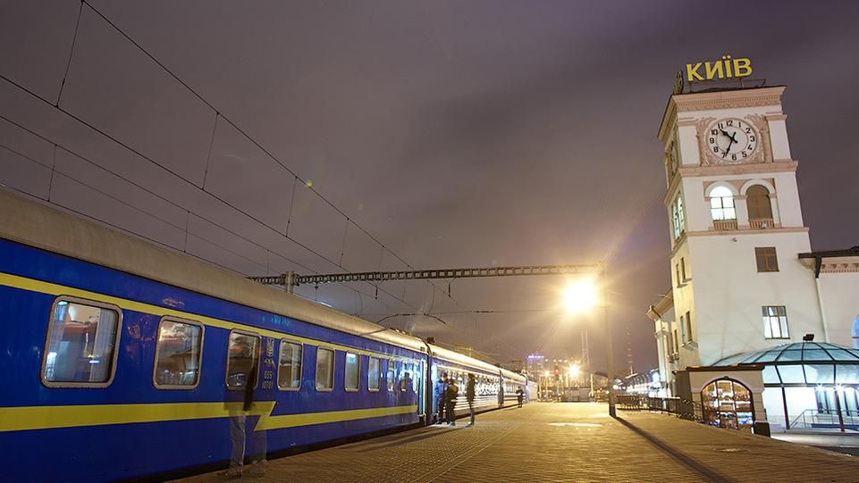 Военный умер на вокзале в Киеве, – СМИ Военный умер на вокзале в Киеве, – СМИ
