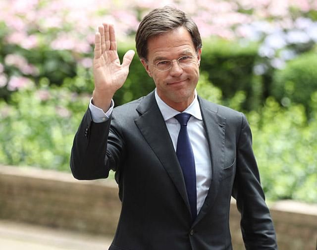 Рютте рассказал Порошенко о стараниях по ратификации ассоциации Украина-ЕС Рютте рассказал Порошенко о стараниях по ратификации ассоциации Украина-ЕС