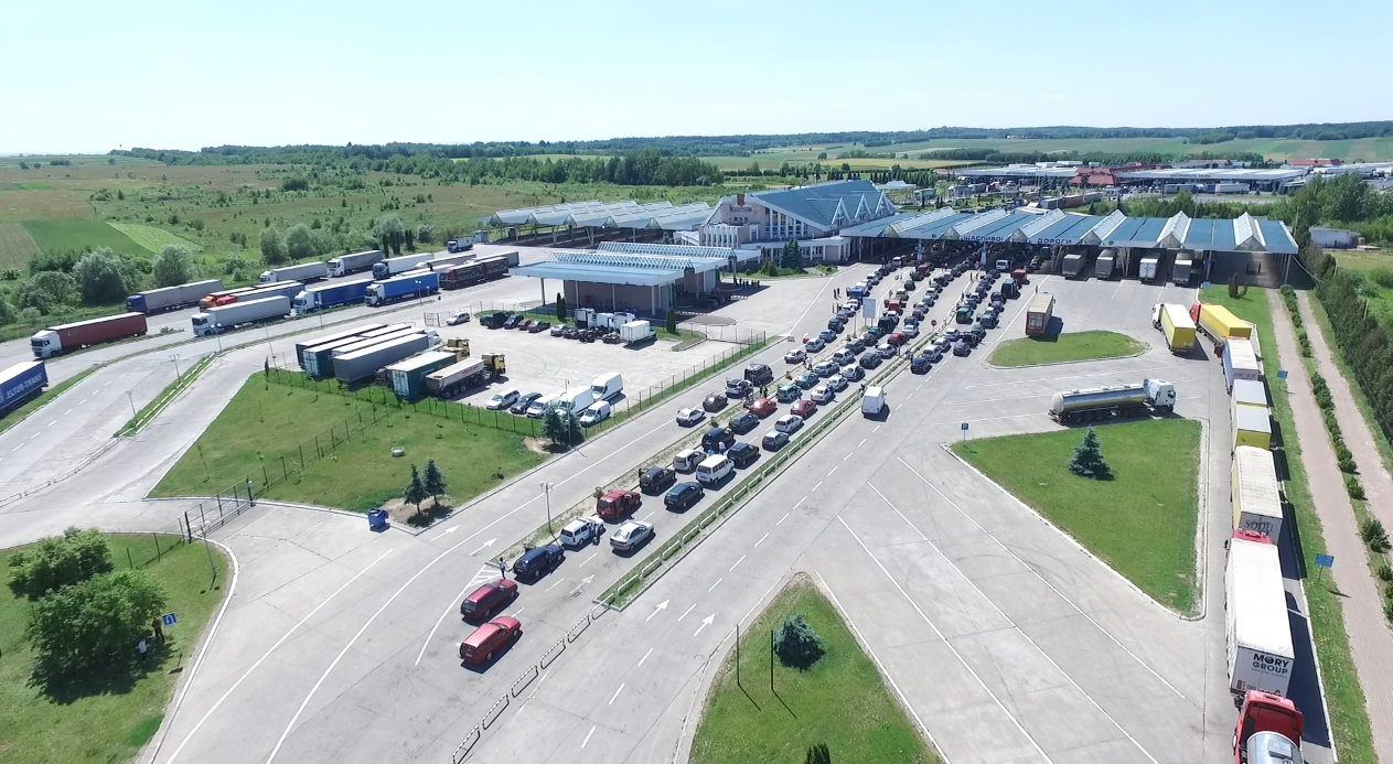 На границе с Польшей огромные очереди - 27 октября 2016 - Телеканал новин 24