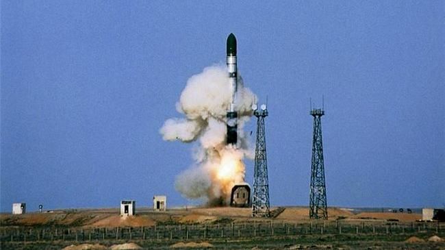 В России показали новую модель смертоносной ракеты "Сатана"