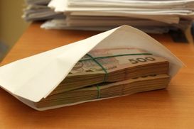 В уряді розповіли, де взяли гроші на підвищення зарплат