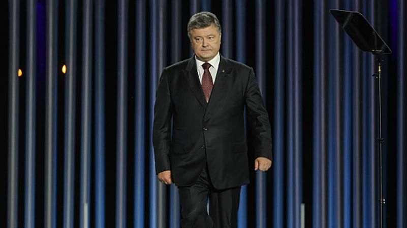 Порошенко пожалівся на важкі президентські будні