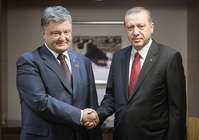Порошенко поговорив з Ердоганом про вільну торгівлю Порошенко поговорив з Ердоганом про вільну торгівлю