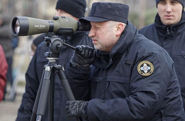 Турчинов хоче створити інформаційну армію для боротьби з пропагандою Росії Турчинов хоче створити інформаційну армію для боротьби з пропагандою Росії