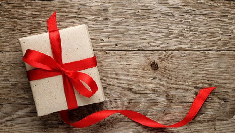 Когда праздник – не проблема: Price.ua пригодится при выборе подарка