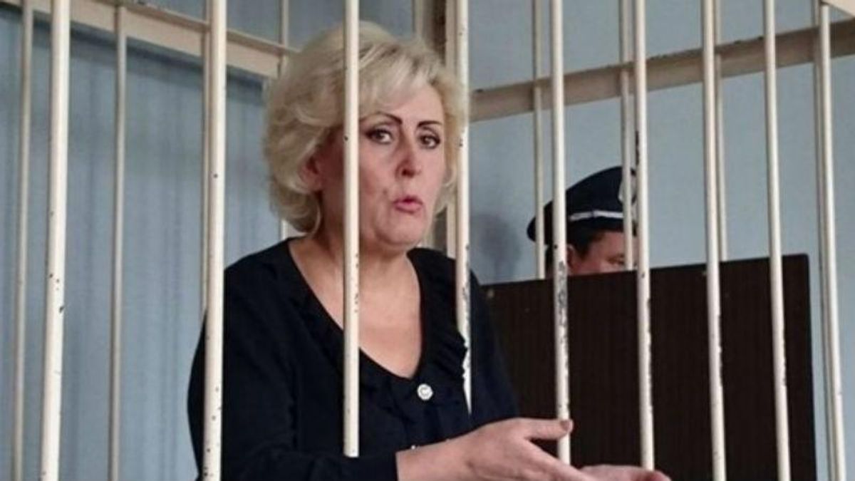Я выйду и разберусь с вами, – скандальная Штепа пригрозила в суде