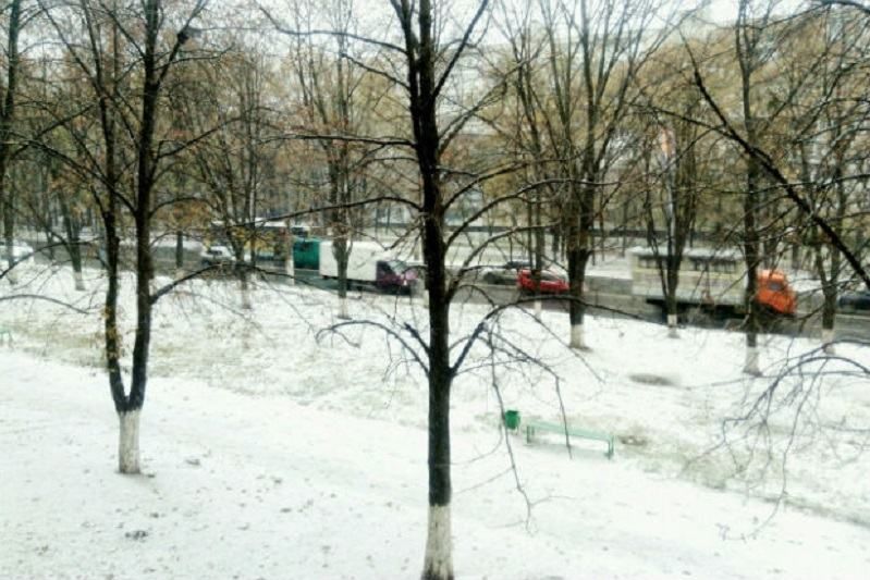 Харків засипало снігом: опублікували фото та відео