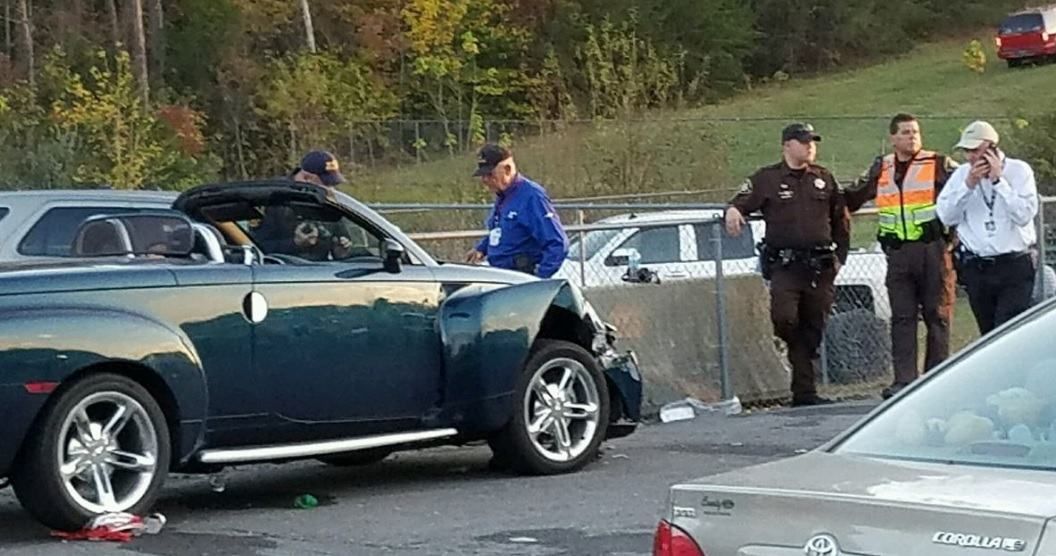 Американець збив 22 людини на парковці Американець збив 22 людини на парковці