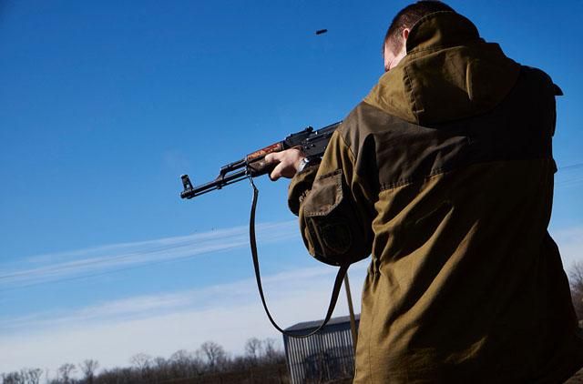Бойовики збільшують обстріли на Донбасі перед зустріччю у Мінську