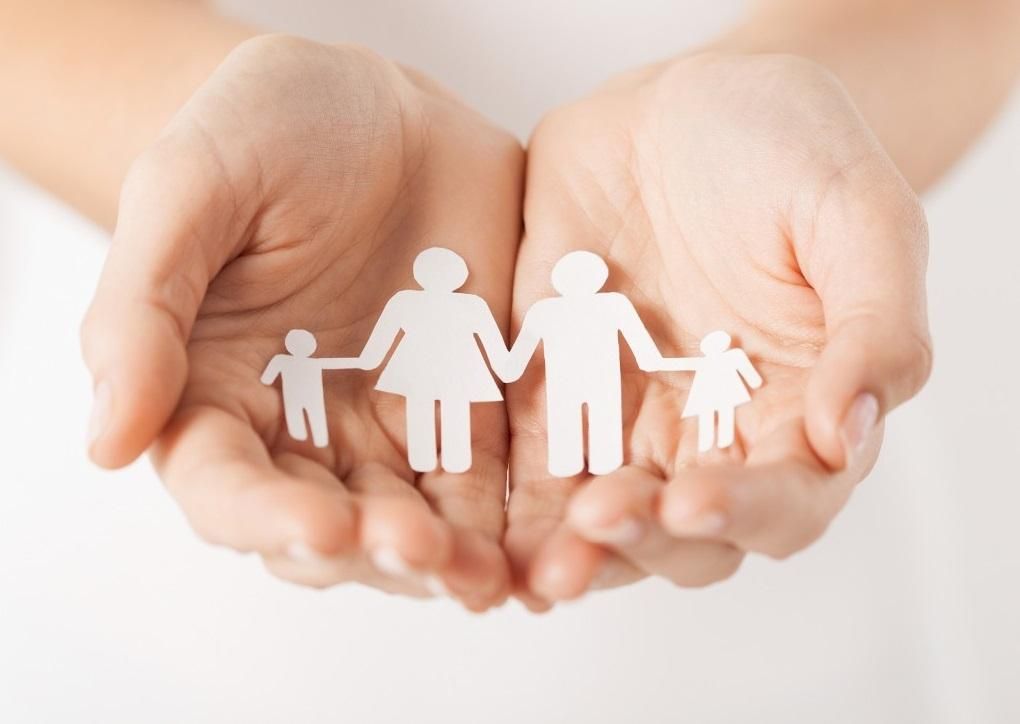 Минобразования отреагировало на скандальный учебник о "семейных ценностях" Минобразования отреагировало на скандальный учебник о "семейных ценностях"