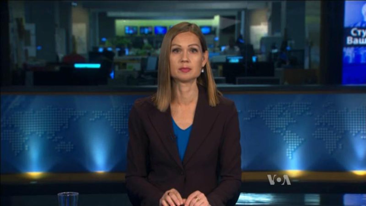 Голос Америки. Клинтон может проиграть Трампу из-за  ФБР