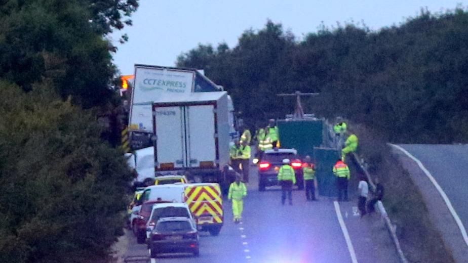 Водитель получил 10 лет тюрьмы за смертельную невнимательность за рулем Водитель получил 10 лет тюрьмы за смертельную невнимательность за рулем
