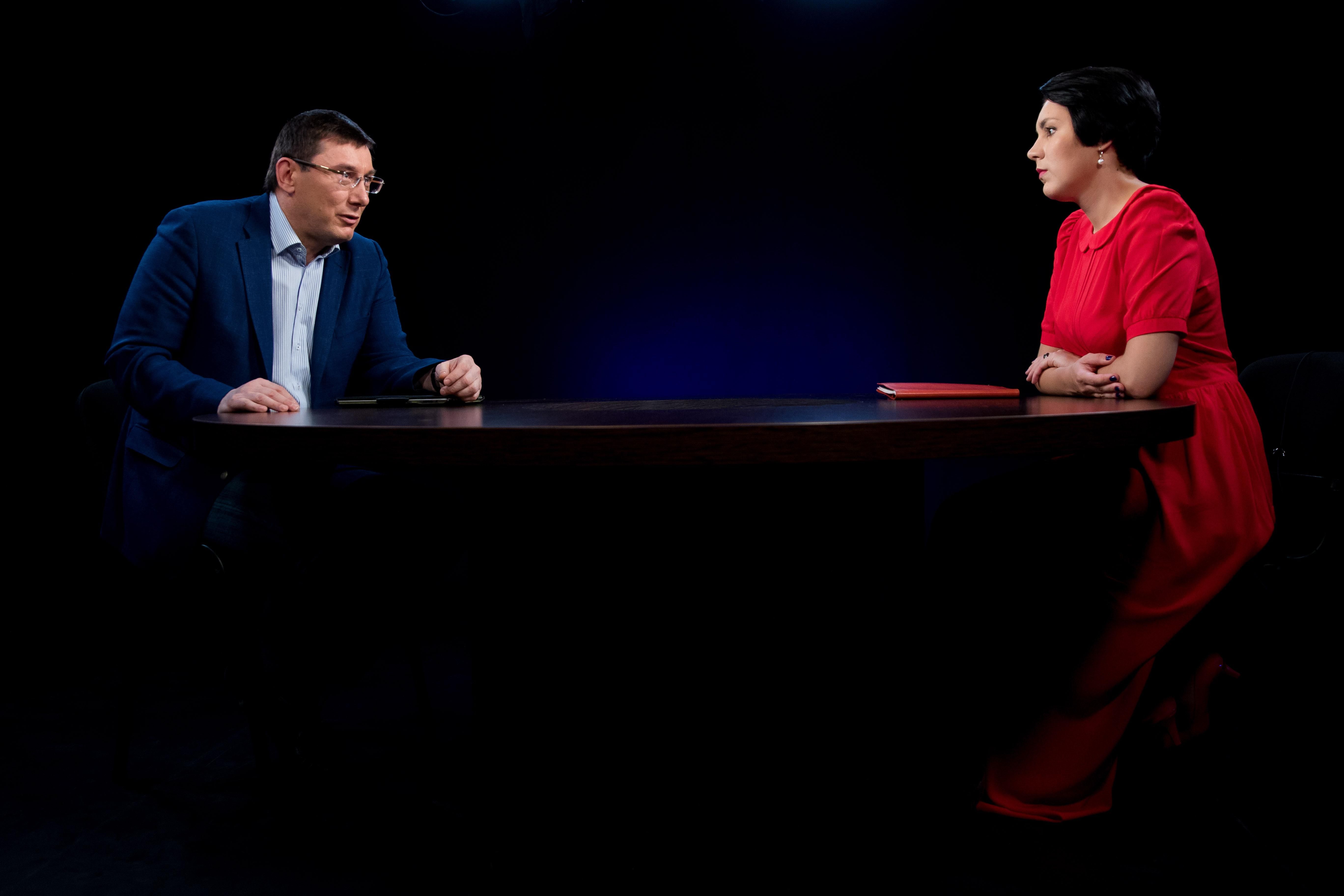 Луценко пригрозил тюрьмой нардепу, который задекларировал триллион Луценко пригрозил тюрьмой нардепу, который задекларировал триллион