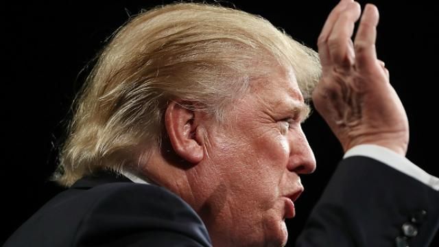 Доллар мгновенно отреагировал на результаты опросов с преобладанием Трампа Доллар мгновенно отреагировал на результаты опросов с преобладанием Трампа