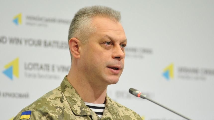 Боевики вдвое увеличили количество обстрелов в зоне АТО в октябре, – Лысенко