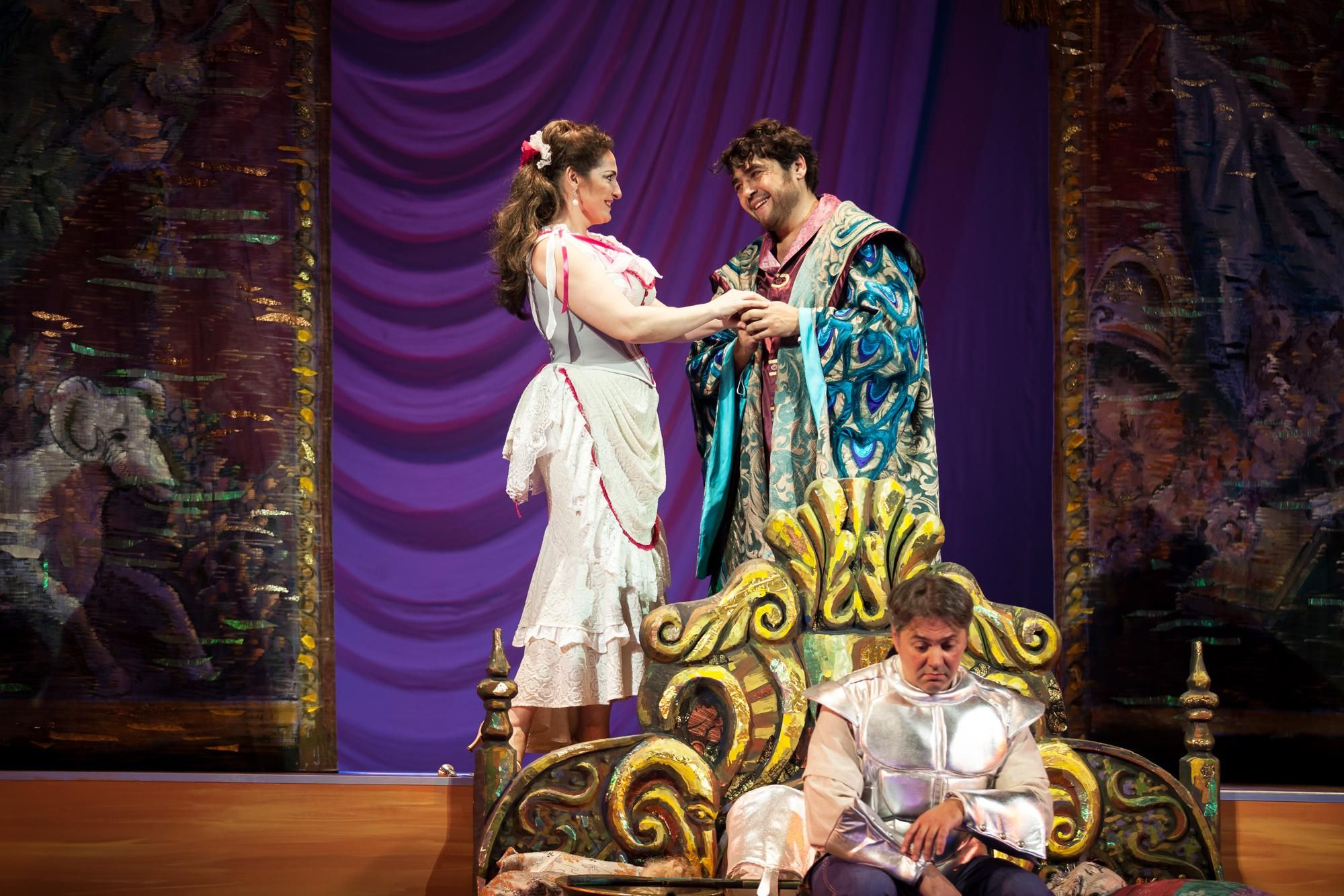 Национальная опера Украины насмешила по-итальянски Национальная опера Украины насмешила по-итальянски