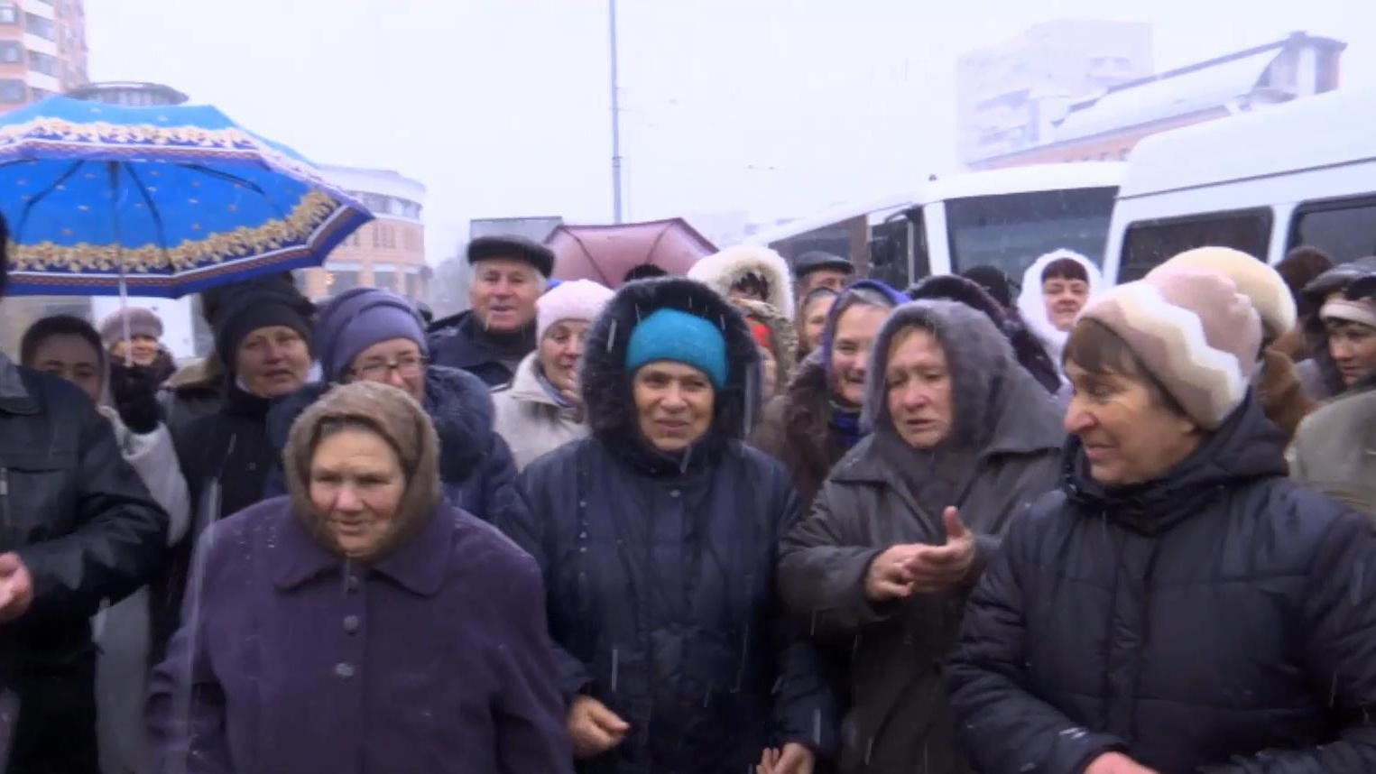 Почему бывшие работники ОАО "Обуховское" не могут получить свои паи