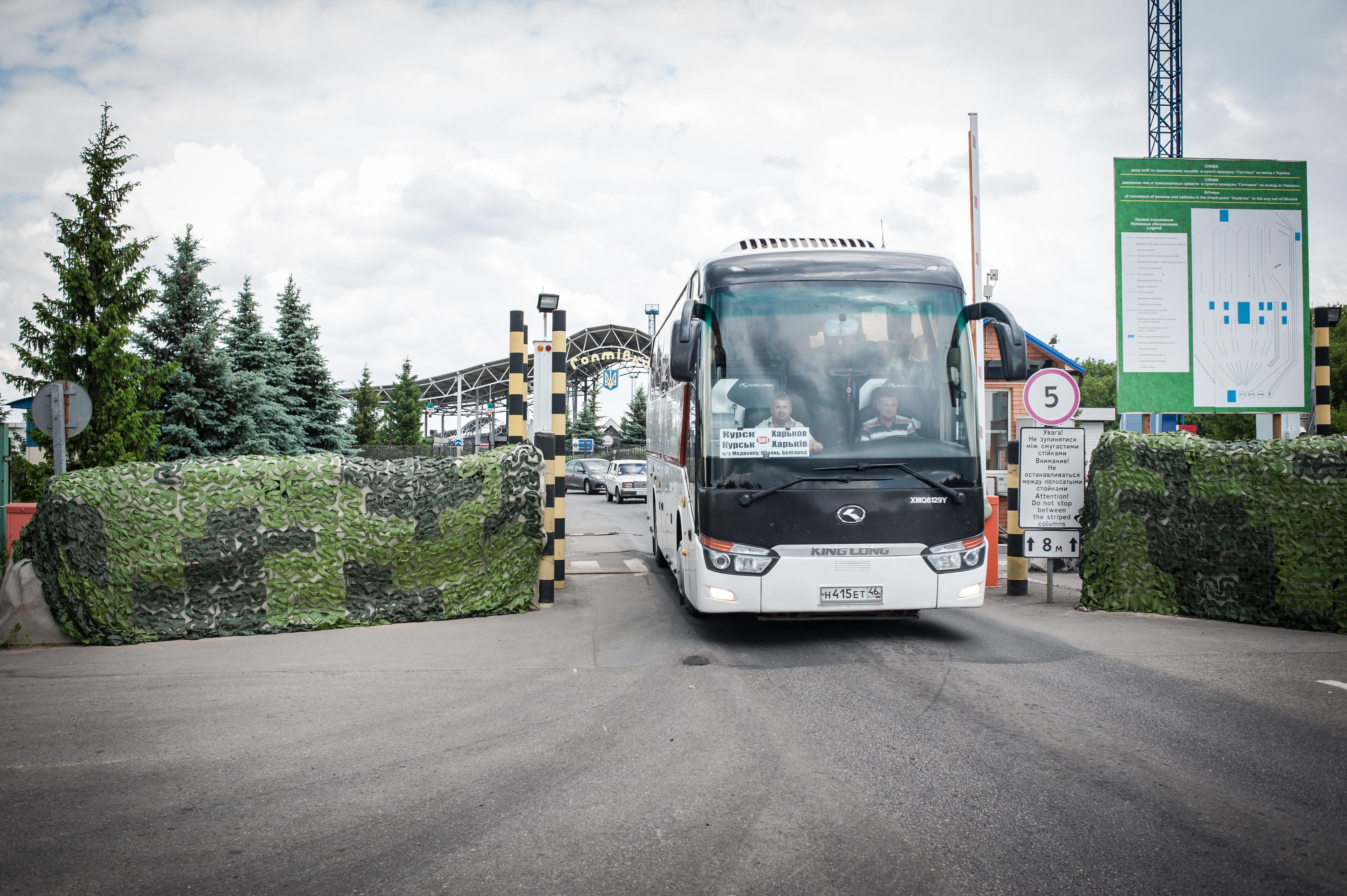 На границе с Польшей снова огромные очереди авто