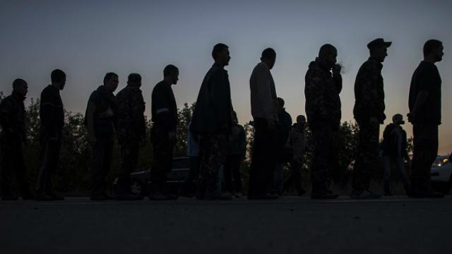 Сколько украинцев удалось освободить из плена боевиков: в СБУ озвучили цифру