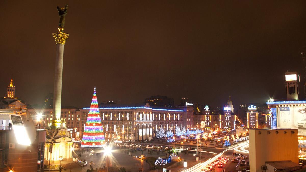 Где в Киеве появится праздничная иллюминация к новогодним праздникам