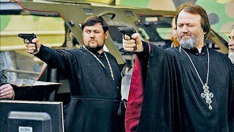 Священики РПЦ проходять збройну підготовку: з’явилося відео Священики РПЦ проходять збройну підготовку: з’явилося відео