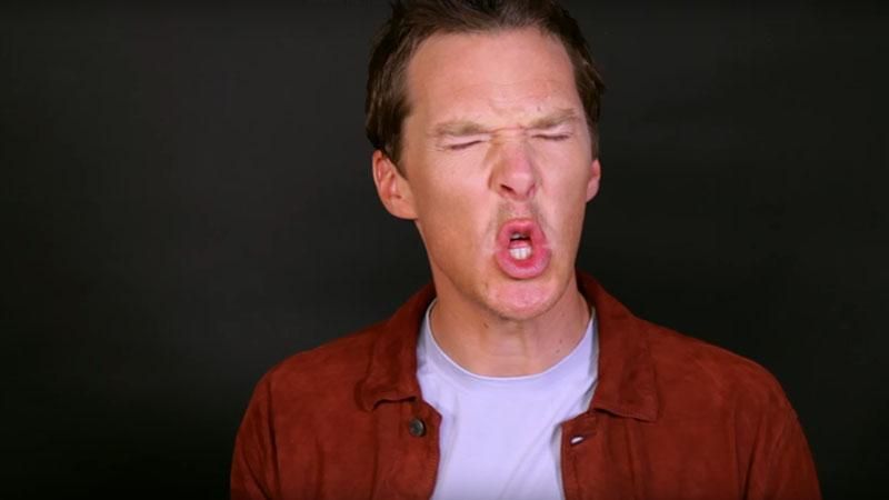 Бенедикт Камбербэтч смешно спародировал Трампа: появилось видео Бенедикт Камбербэтч смешно спародировал Трампа: появилось видео