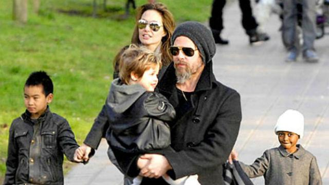 Дети Питта и Джоли не хотят жить с матерью